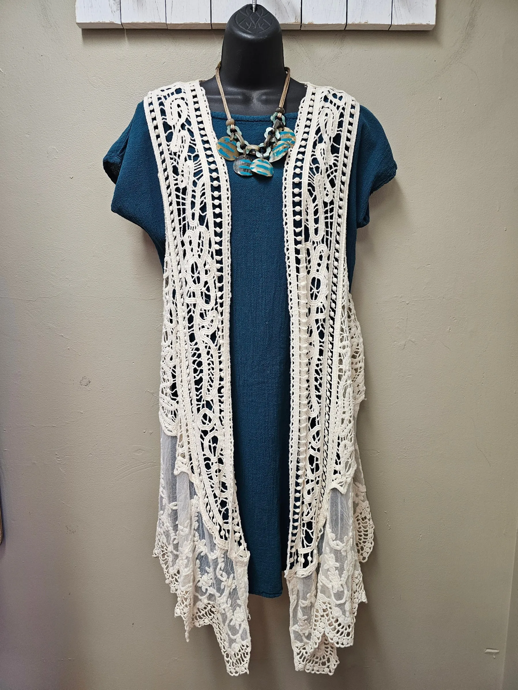 2 Color Ways - Romantic Lace Vest