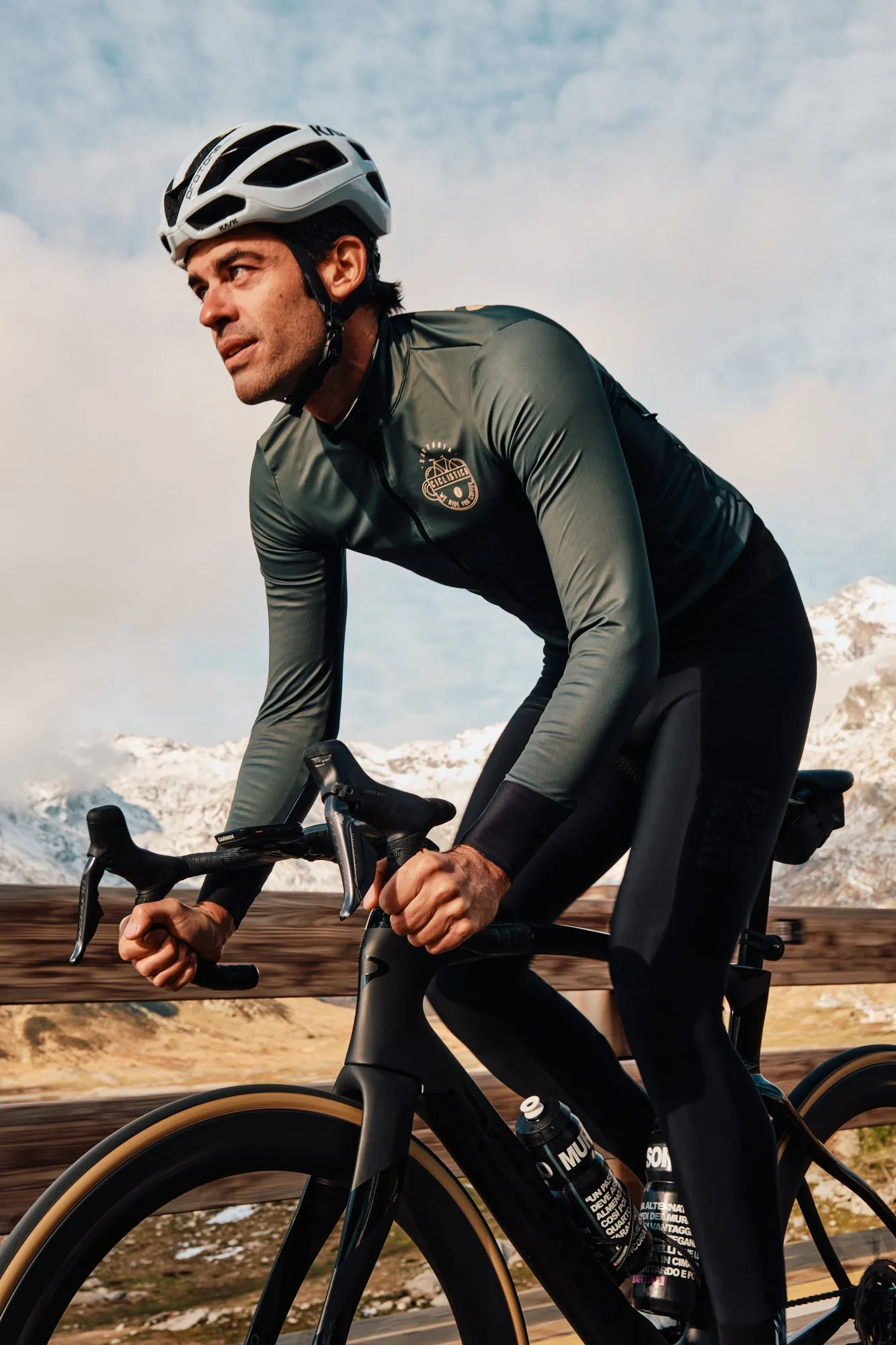 Aero Wind and water proof jacket - Olive green