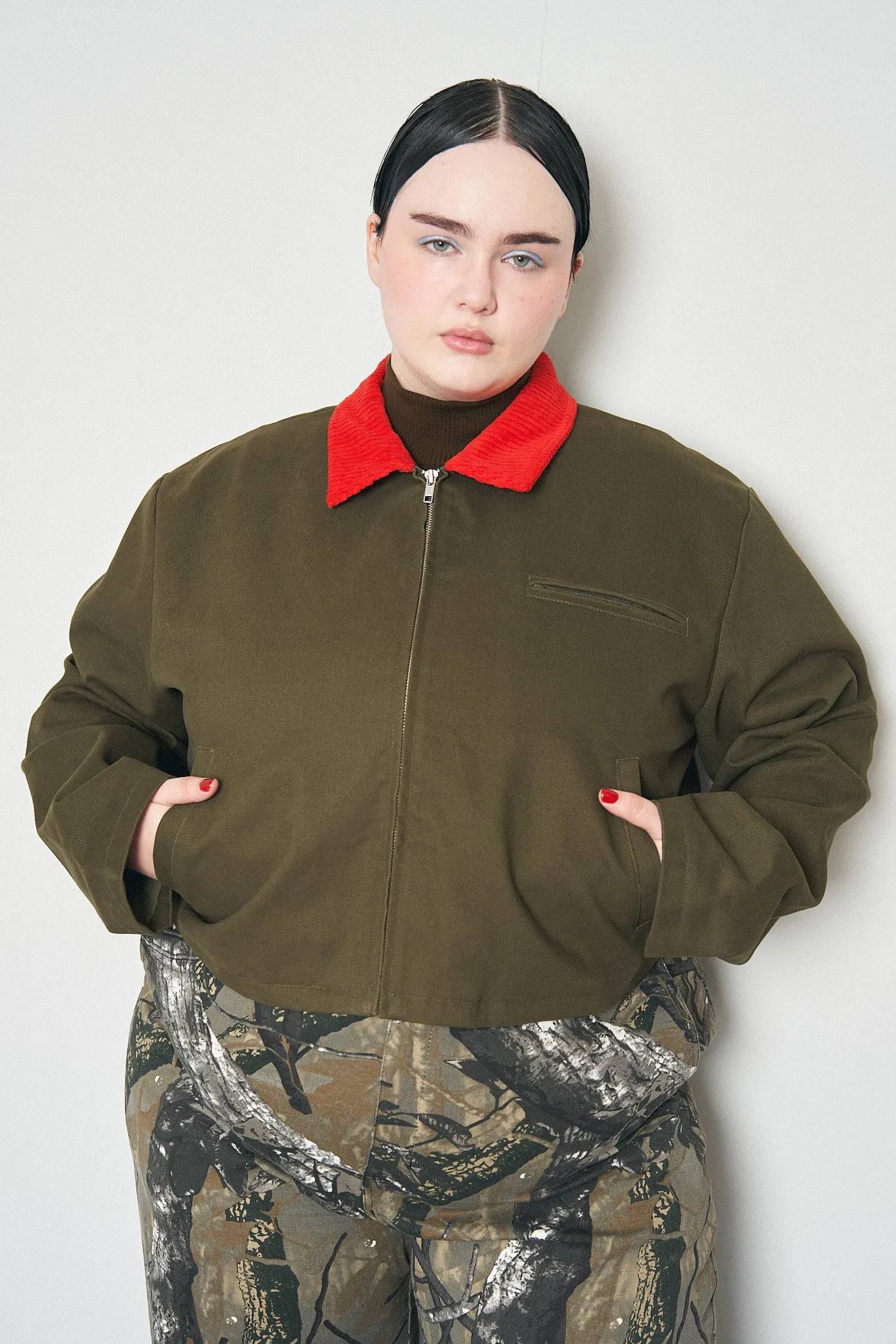 Canvas Construction Crop Jacket in Moss/red