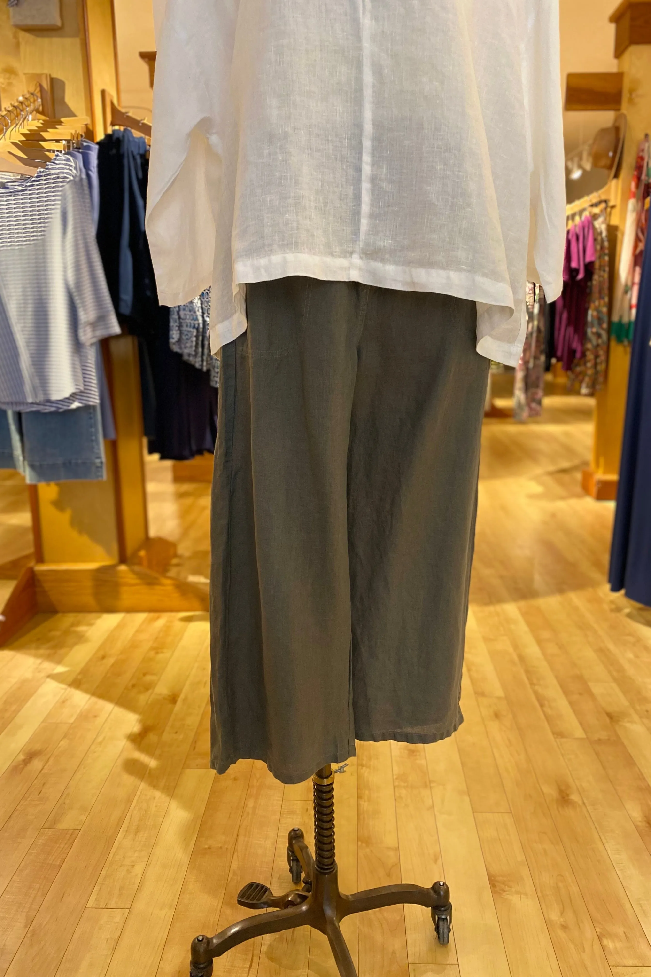 Easy Crop Pant