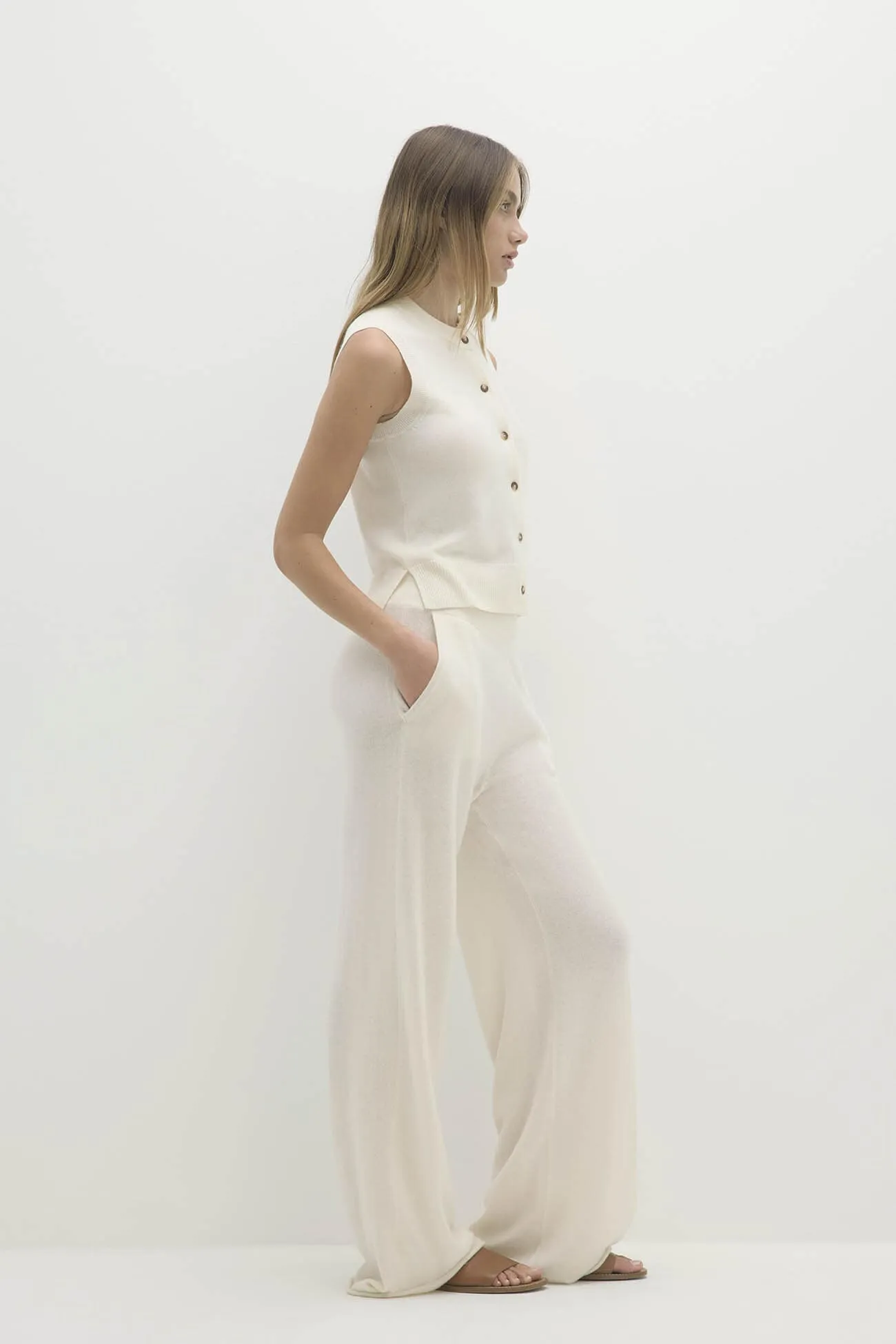 EMMALINE BUTTON-UP CASHMERE SWEATER VEST
