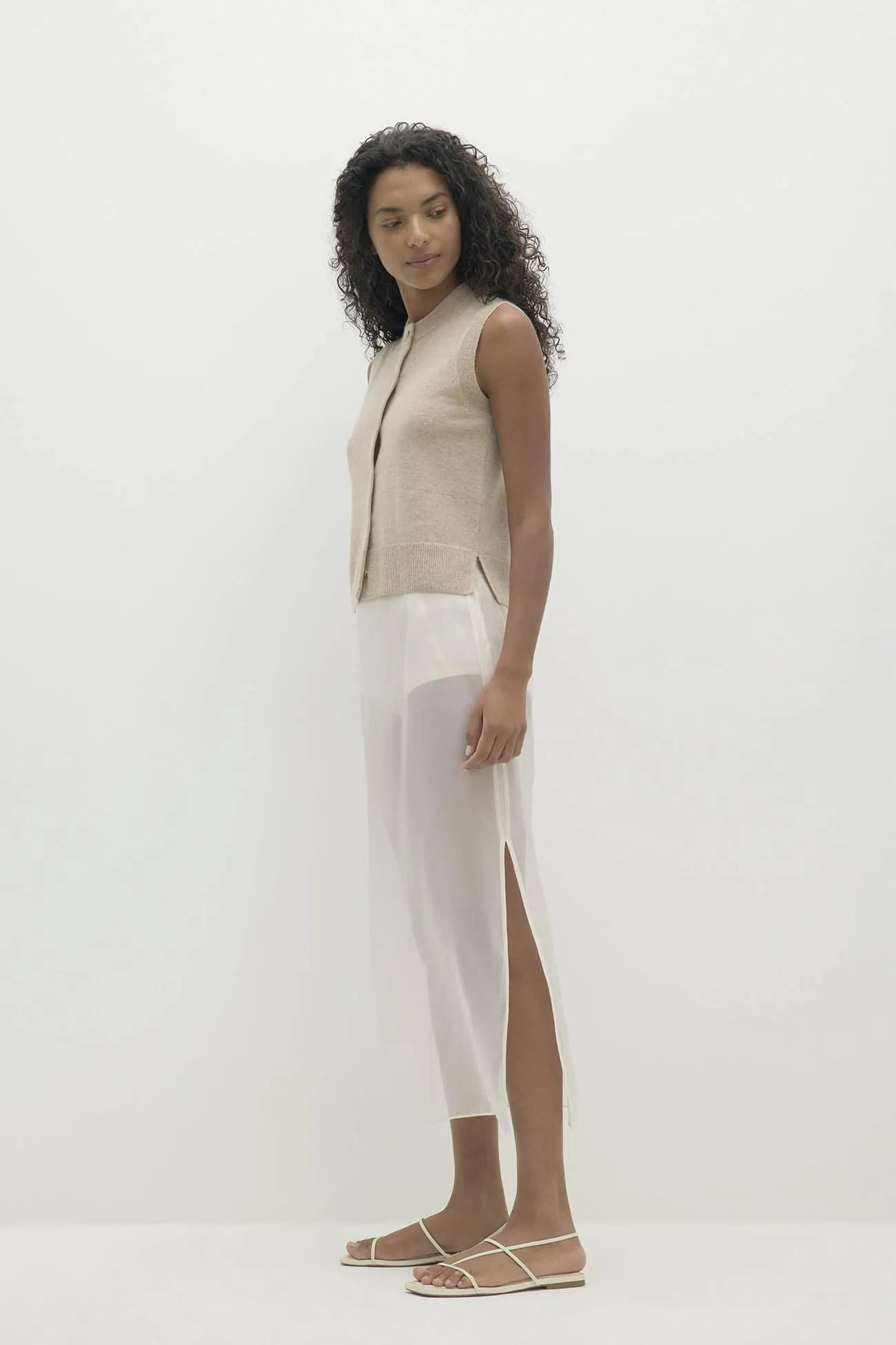 EMMALINE BUTTON-UP CASHMERE SWEATER VEST