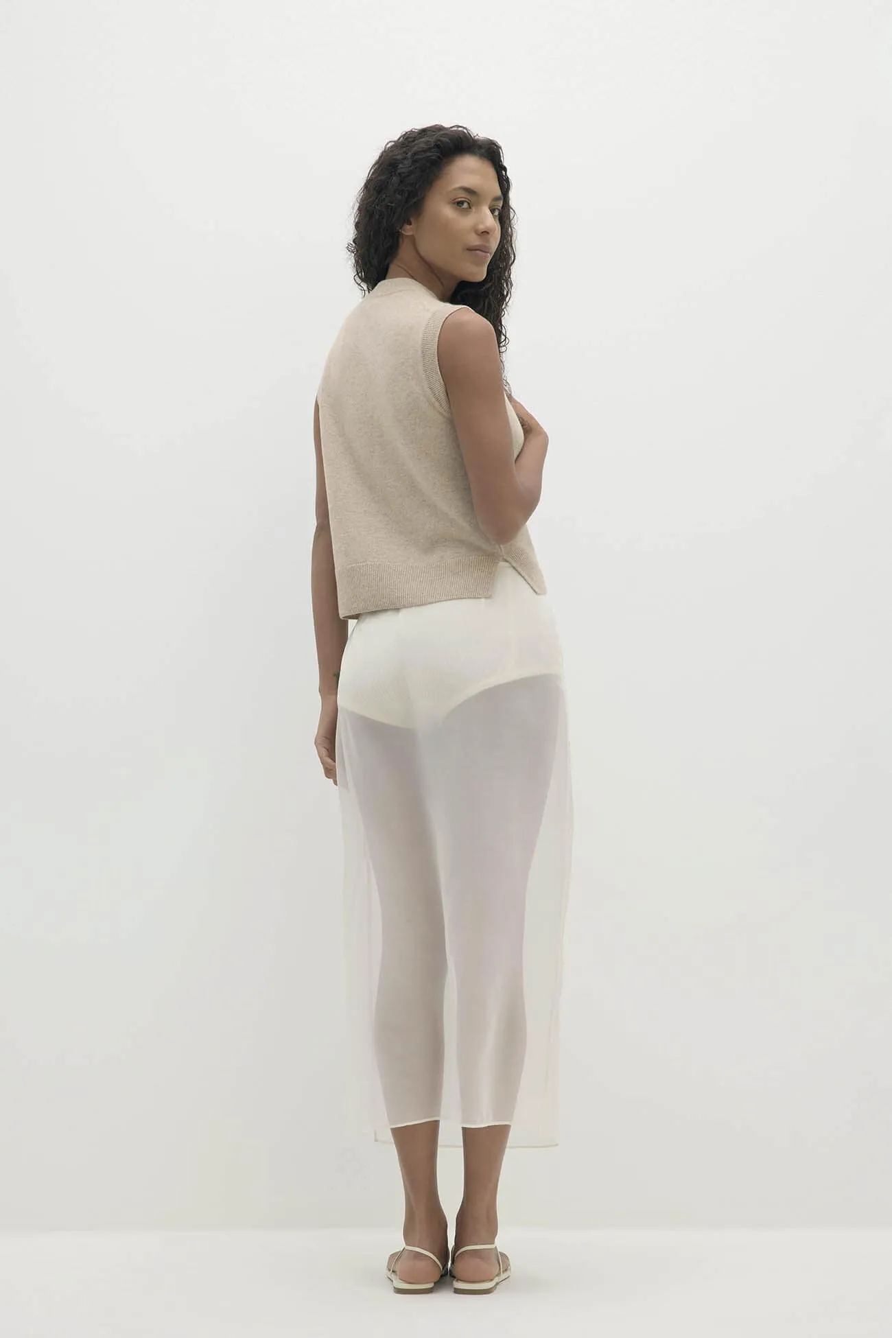 EMMALINE BUTTON-UP CASHMERE SWEATER VEST
