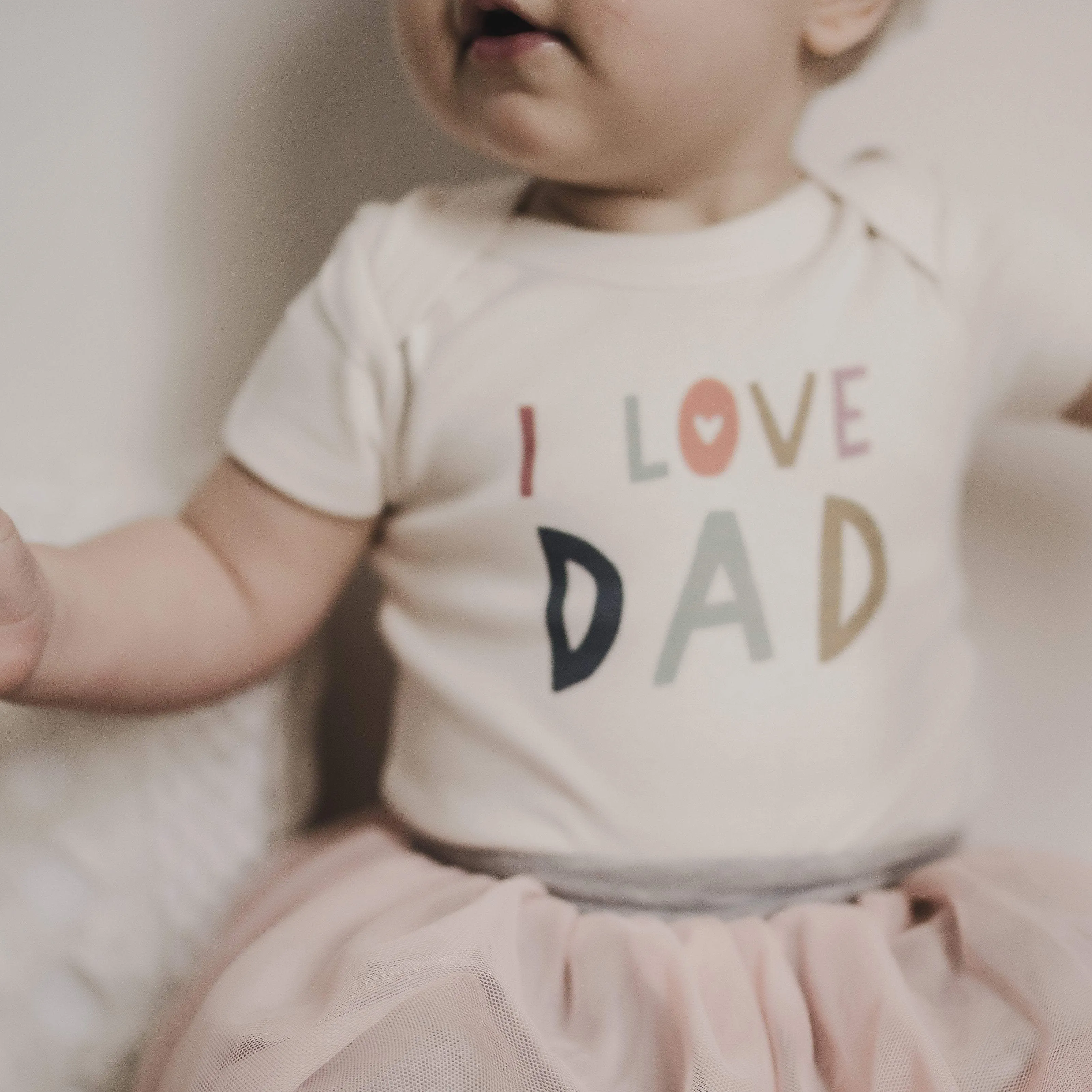 Graphic bodysuit | love dad: Default / 0-3M