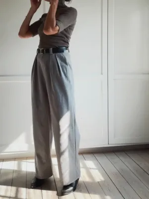LOOSE PANTS - LIGHT GREY