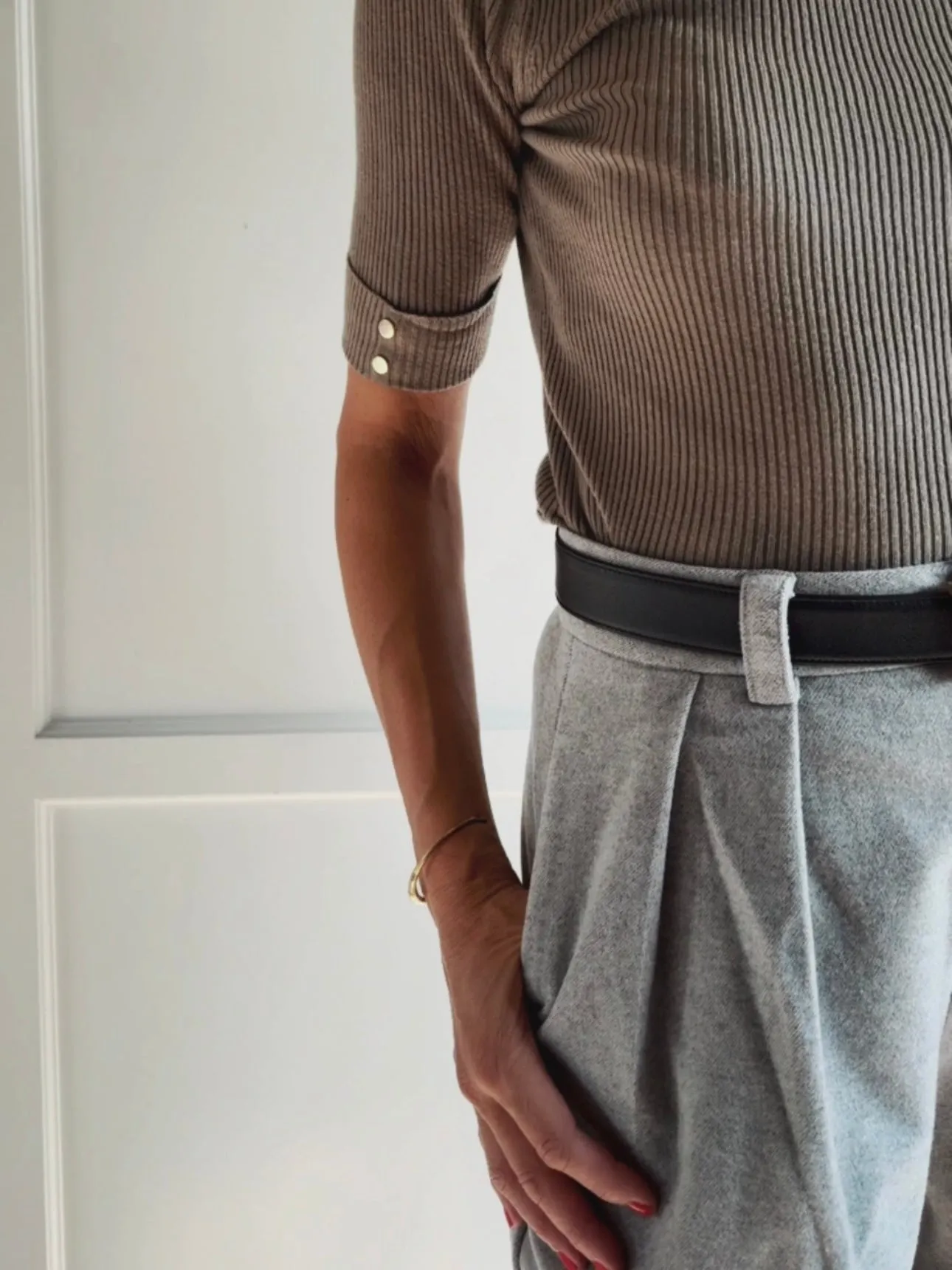 LOOSE PANTS - LIGHT GREY