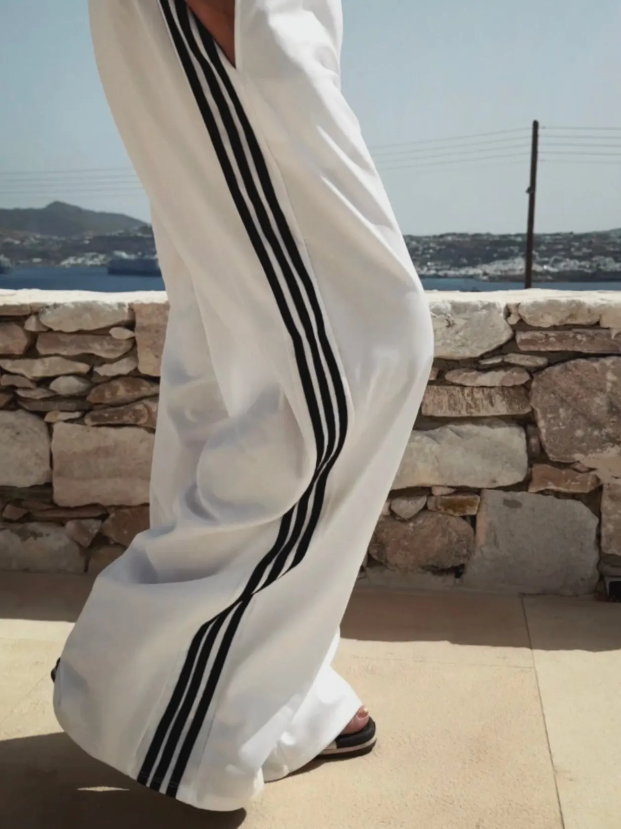 LOOSE TRACK PANTS - WHITE