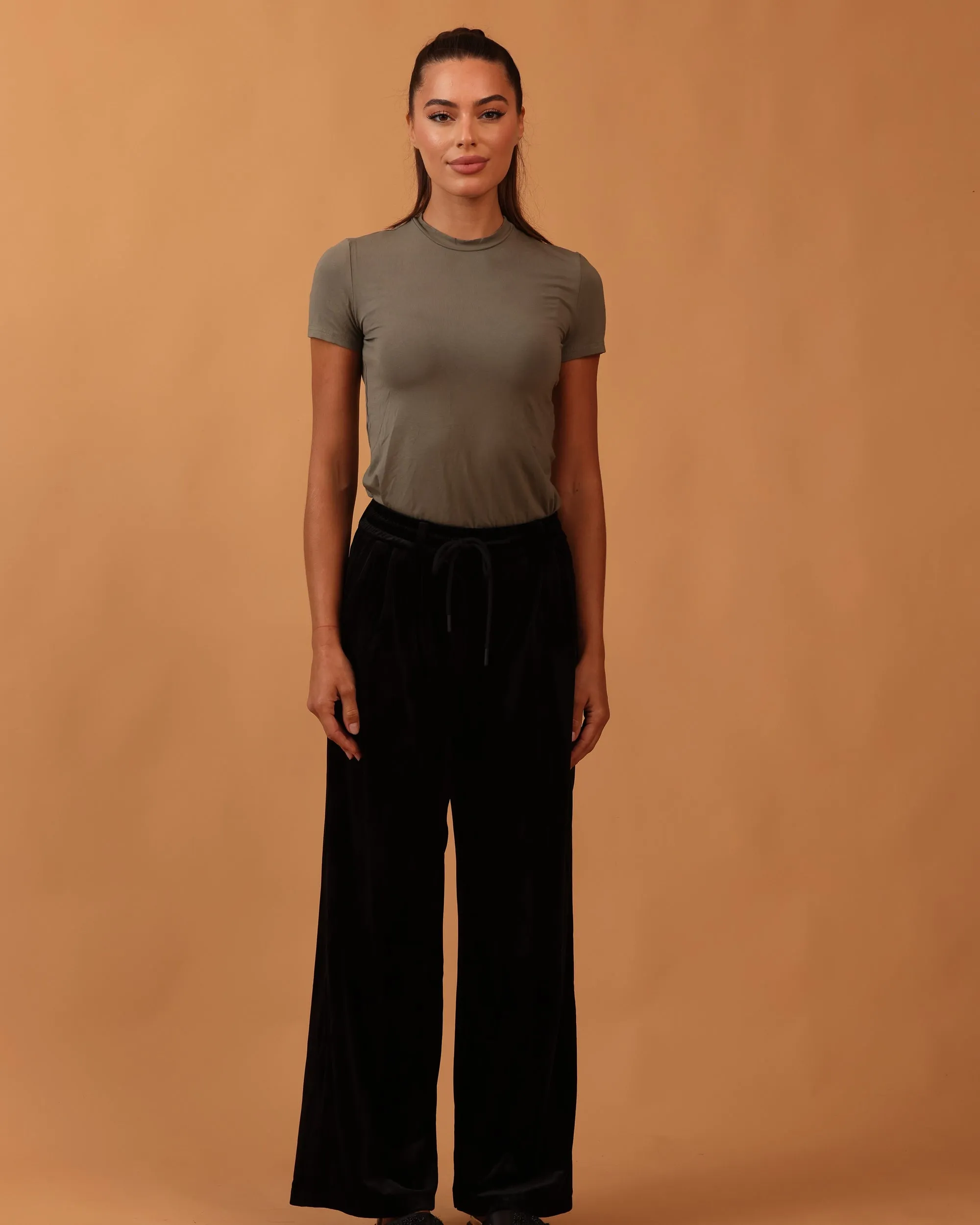Soft Lounge Tee Olive