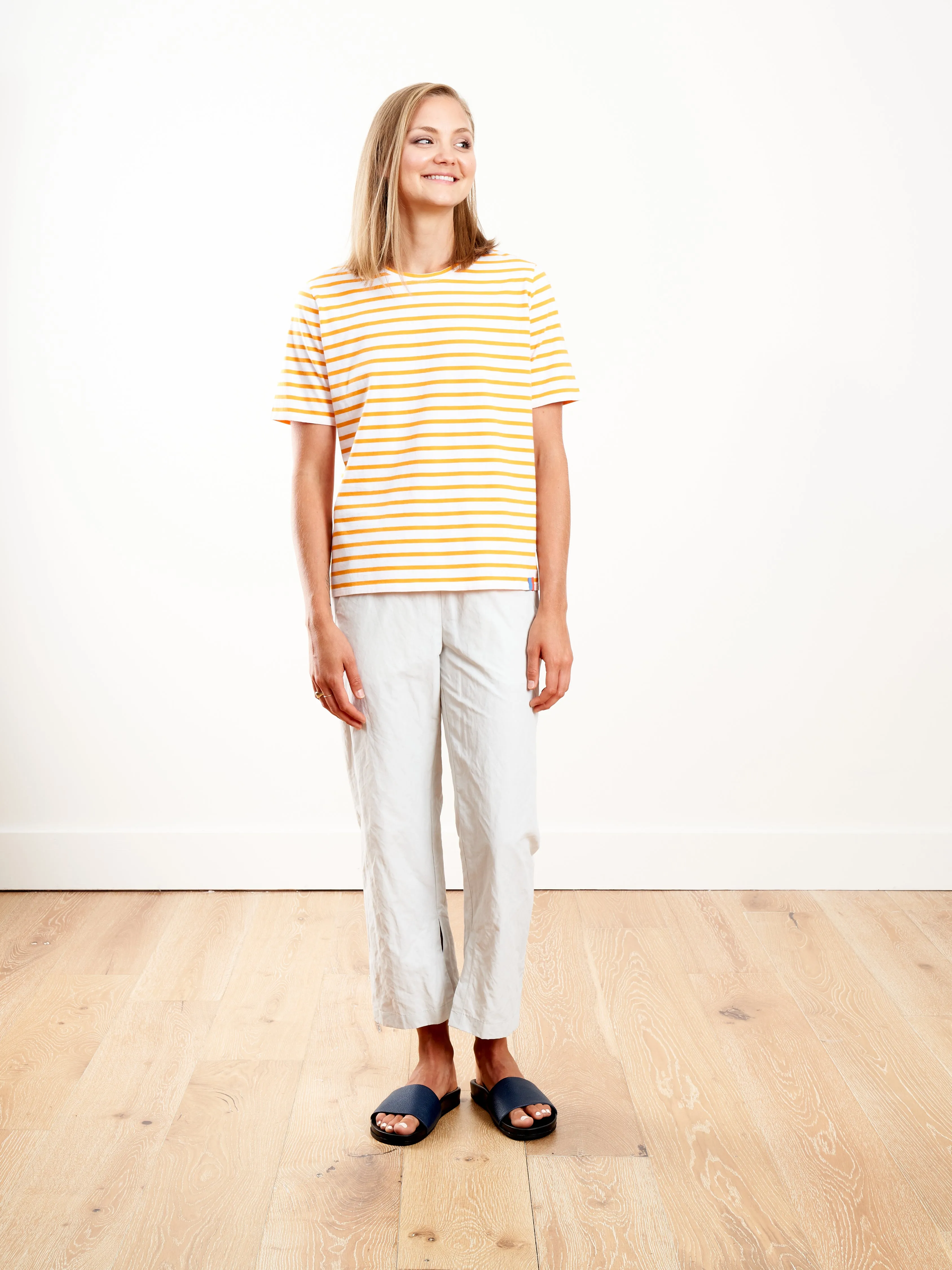 the modern - white/orange