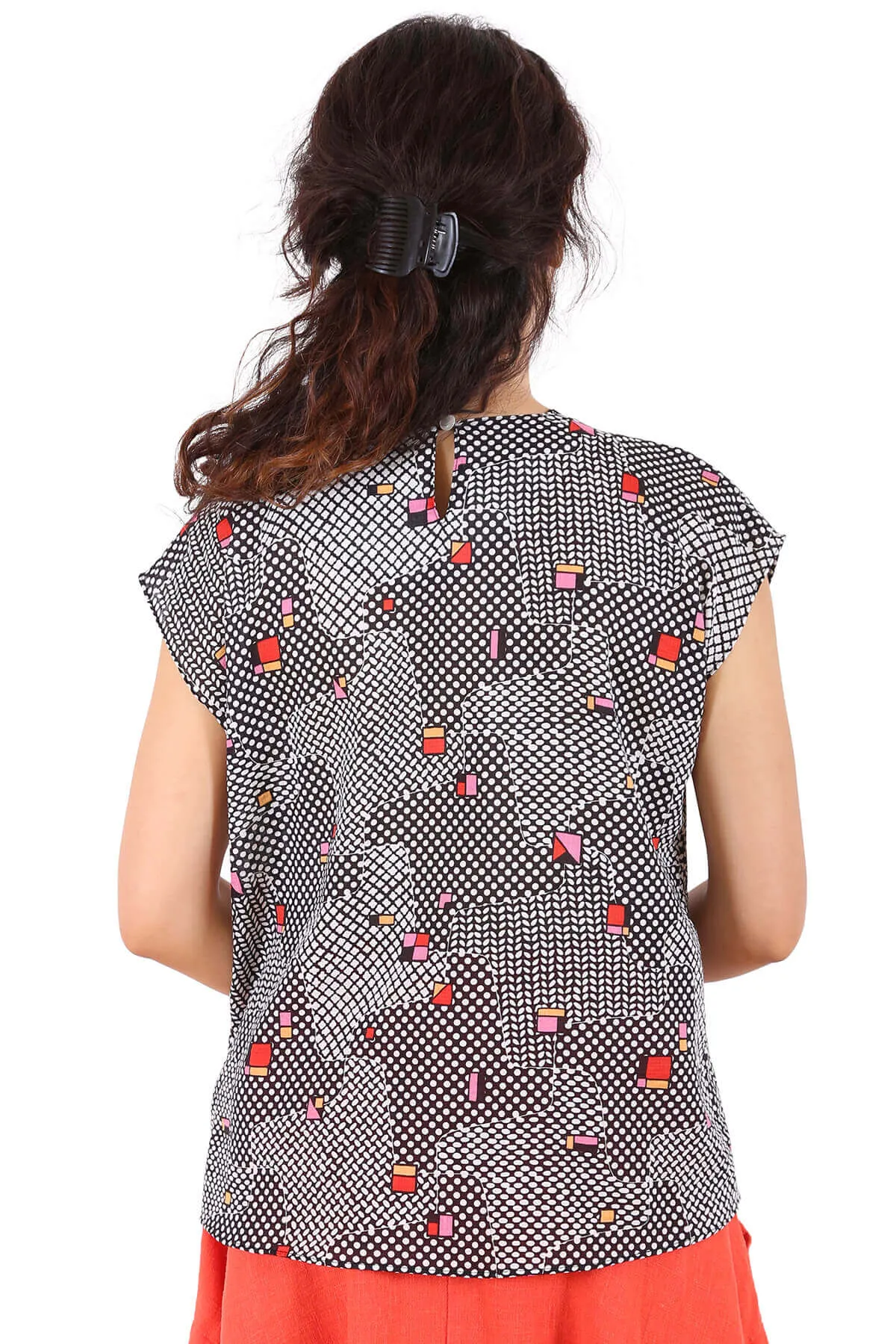 Vera Tee
