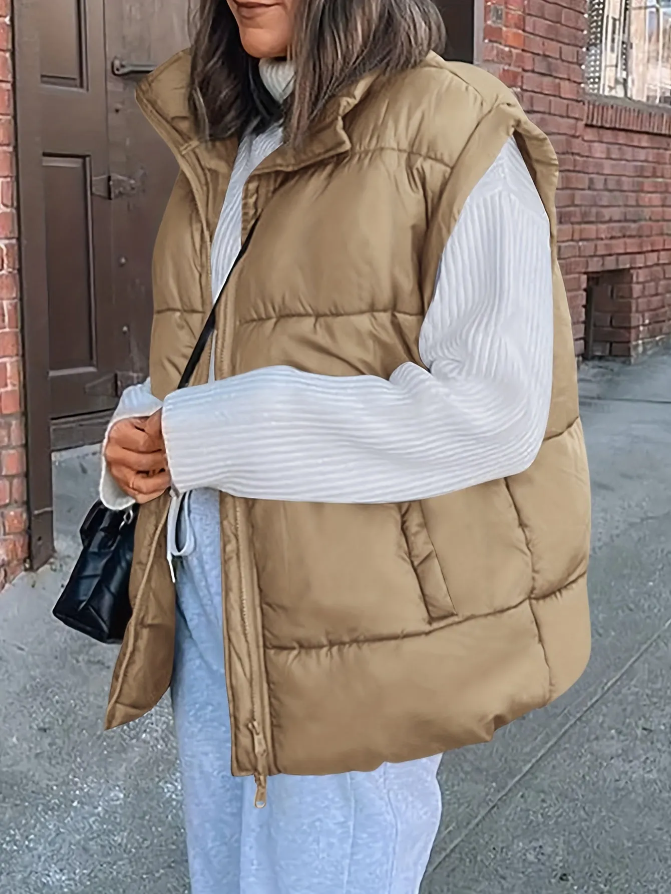 Womens Lightweight Fall Puffer Vest with Stand Collar
