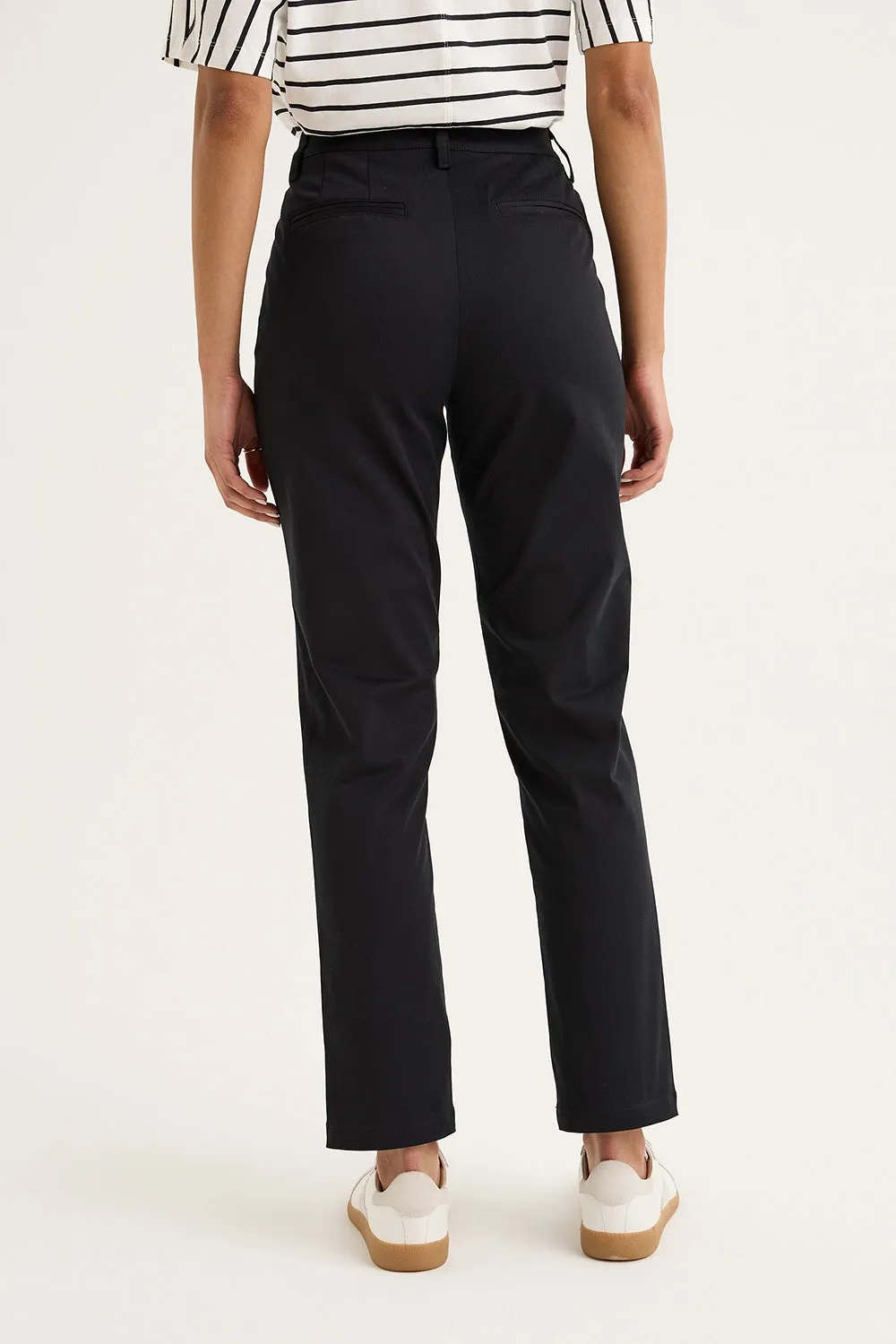 Yarra Trail Classic Chino YTWN8972